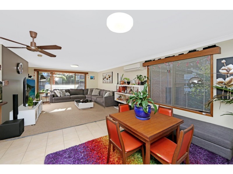 5 Malvina Parade, Gorokan NSW 2263