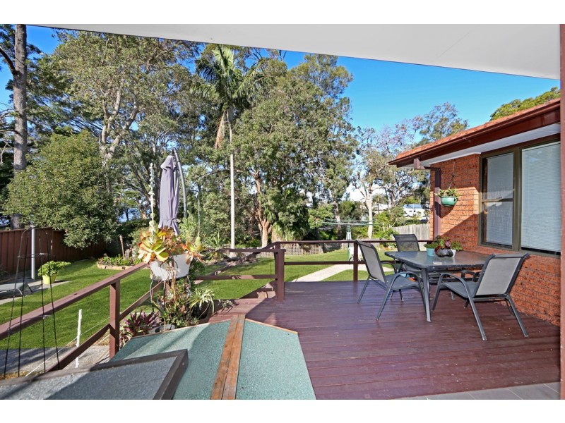 5 Malvina Parade, Gorokan NSW 2263