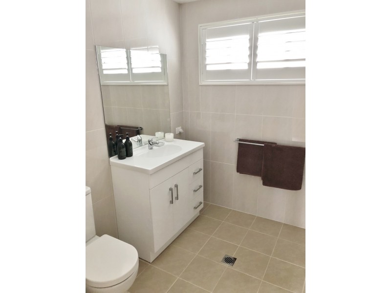 4 Alewa Avenue, Budgewoi NSW 2262