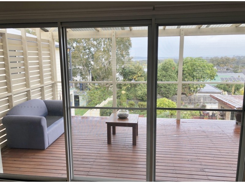 4 Alewa Avenue, Budgewoi NSW 2262