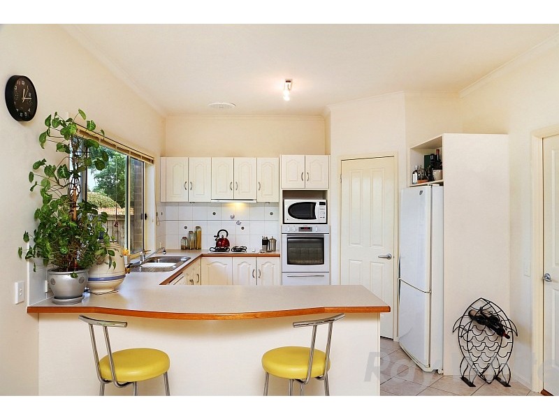 5 Barrington Drive, Woongarrah NSW 2259