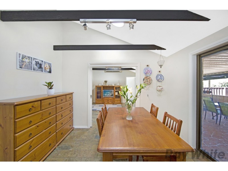 1 Ahina Avenue, Budgewoi NSW 2262