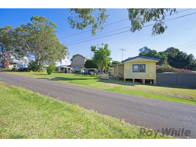 19 Buttaba Road, Brightwaters NSW 2264