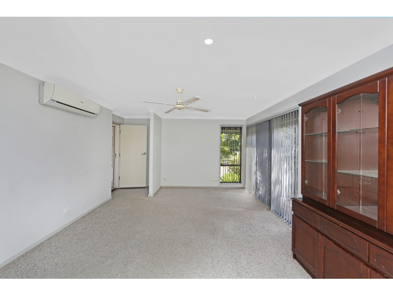 1/42-44 Natuna Avenue, Budgewoi NSW 2262