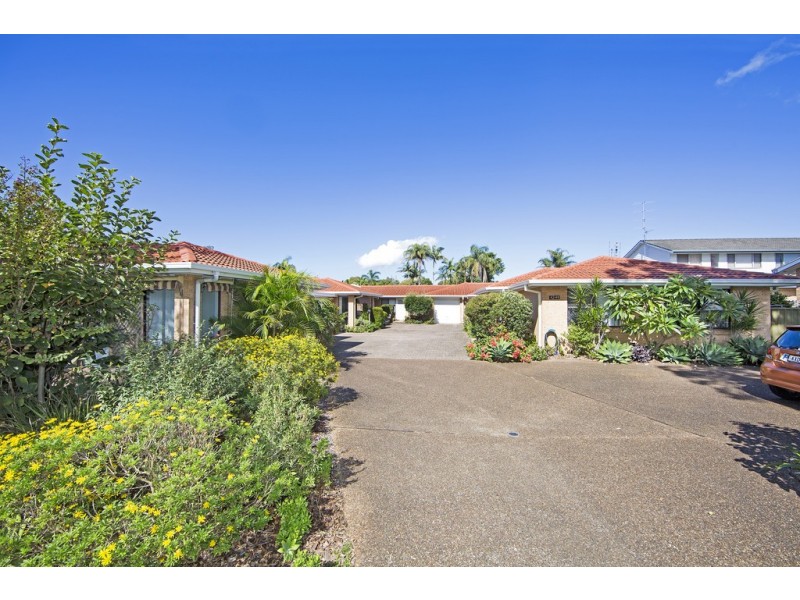 1/42-44 Natuna Avenue, Budgewoi NSW 2262