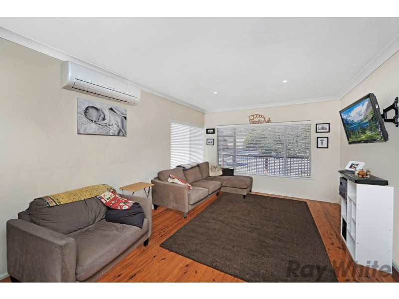 17 Billbabourie Road, Gwandalan NSW 2259