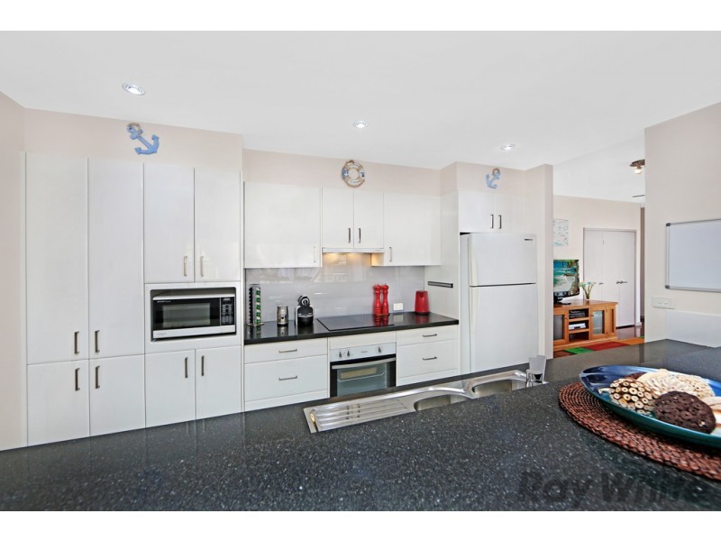 49 Winbin Crescent, Gwandalan NSW 2259