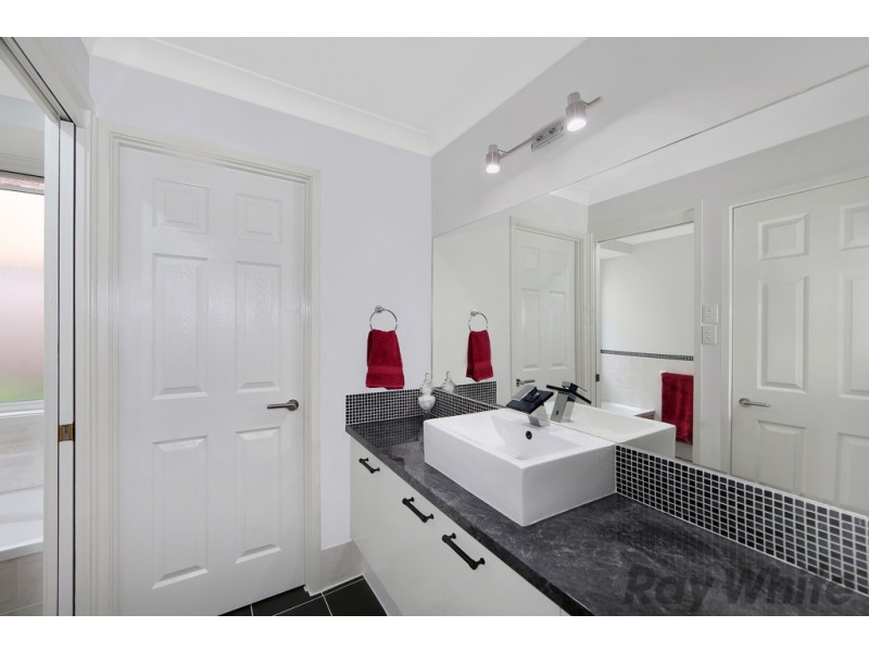 42 Christopher Crescent, Lake Haven NSW 2263