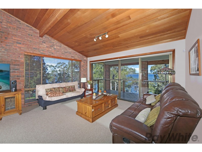 128 Buff Point Avenue, Buff Point NSW 2262