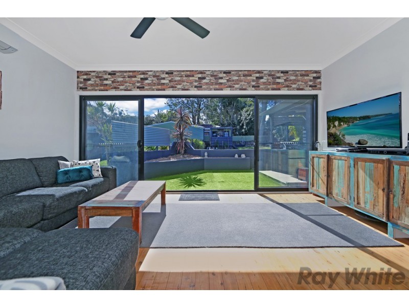 19 Kamilaroo Avenue, Lake Munmorah NSW 2259