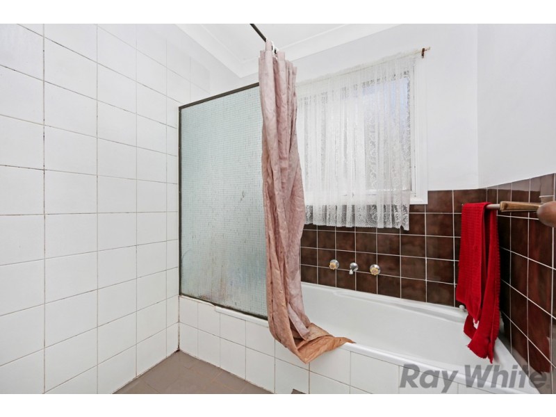 18 Scenic Drive, Budgewoi NSW 2262