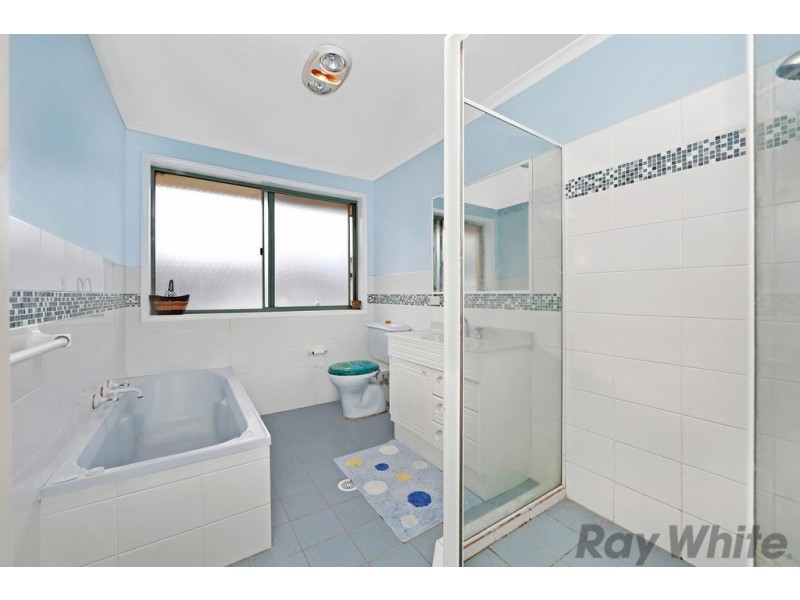 125 Griffith Street, Mannering Park NSW 2259