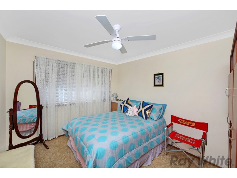 12 Kalani Street, Budgewoi NSW 2262