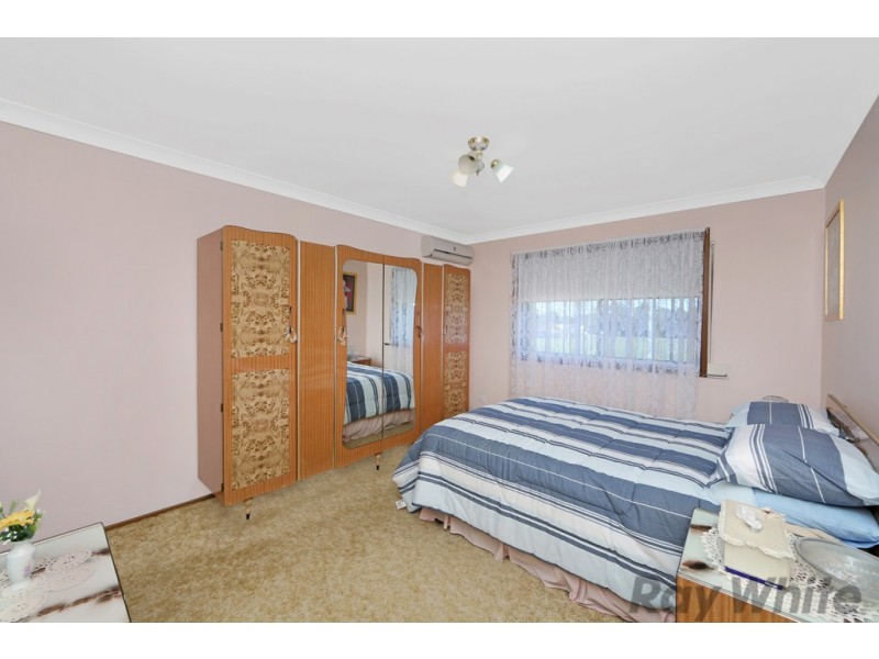 12 Kalani Street, Budgewoi NSW 2262