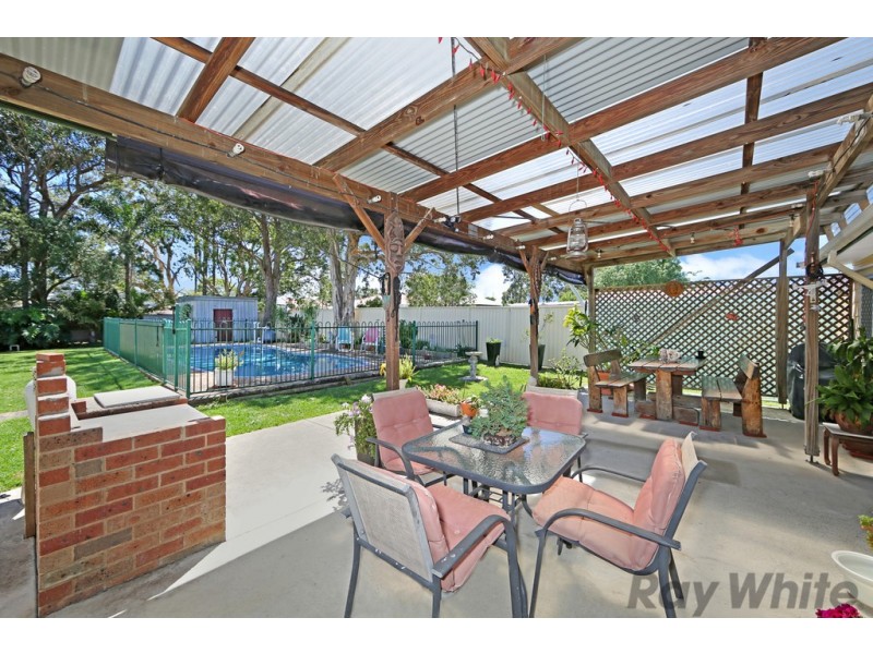 6 Canton Parade, Noraville NSW 2263