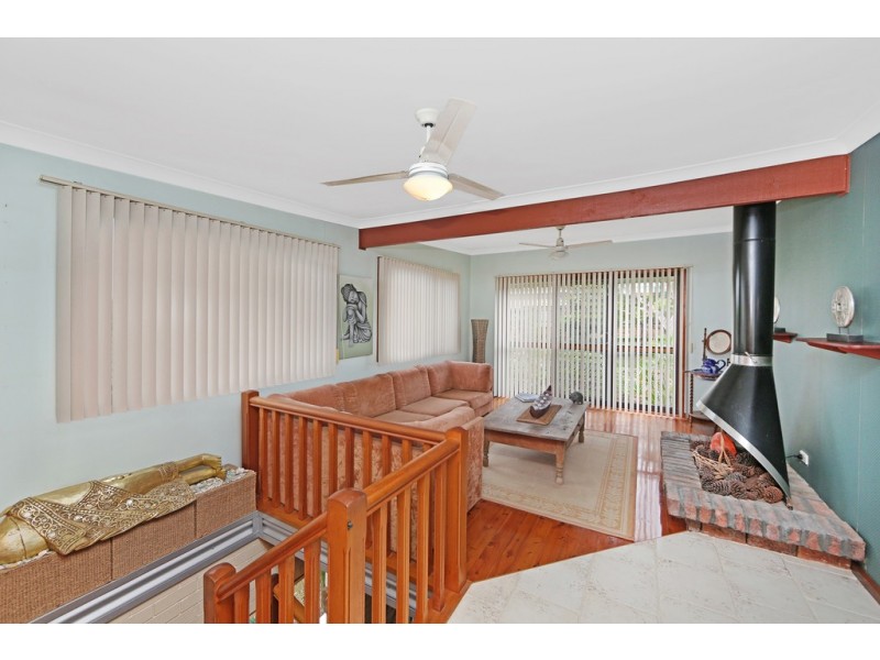 9 Kellys Road, Lake Munmorah NSW 2259