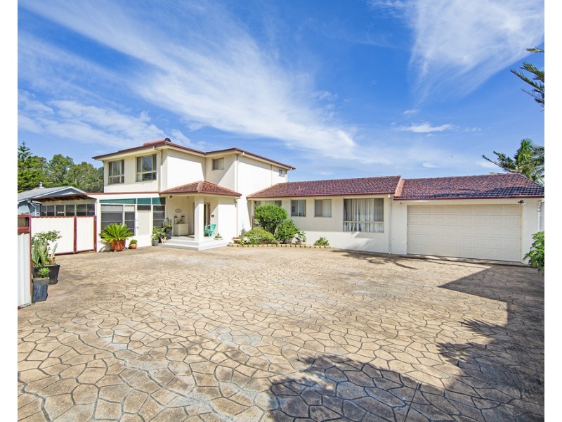 8 Wallarah Road, Gorokan NSW 2263