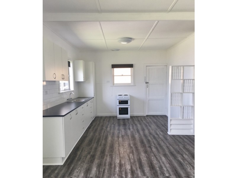 14 Buff Point Avenue, Buff Point NSW 2262