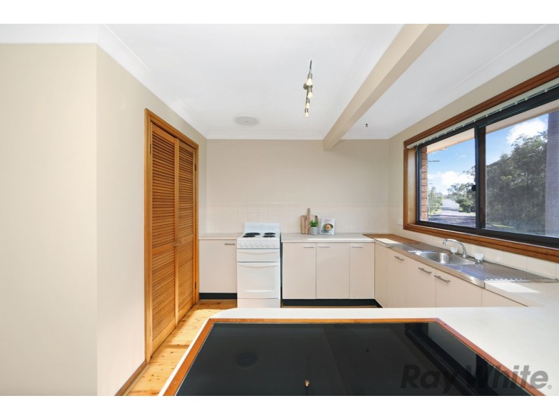 4/87-89 Yeramba Road, Summerland Point NSW 2259