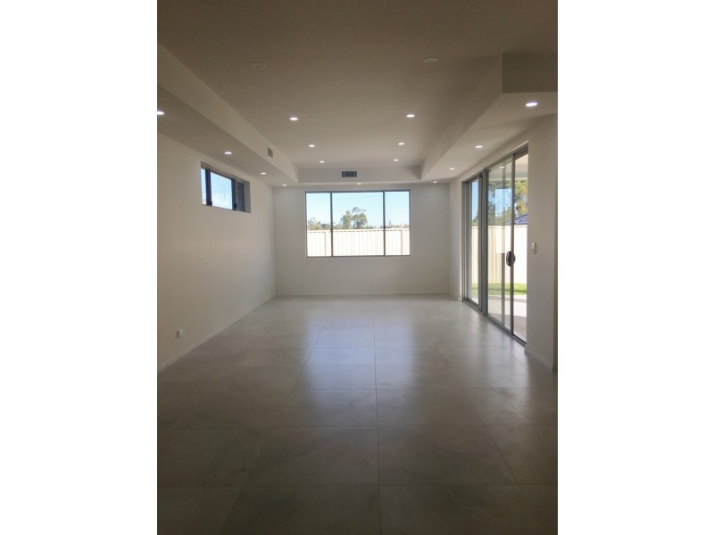 4 Elly May Road, Hamlyn Terrace NSW 2259