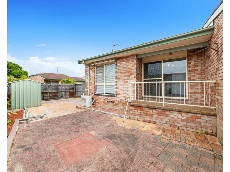 18 Gilbert Avenue, Gorokan NSW 2263