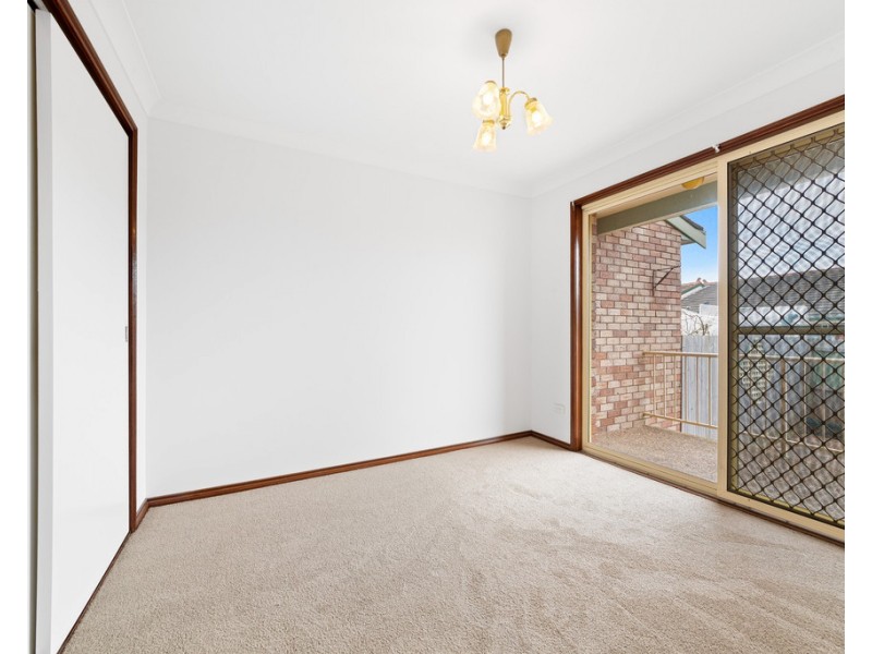 18 Gilbert Avenue, Gorokan NSW 2263