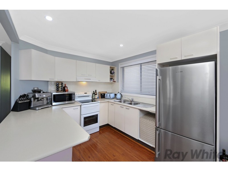 11 Houston Avenue, Chain Valley Bay NSW 2259