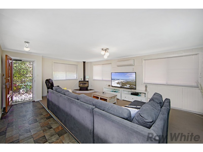 14 Hillcrest Road, Mirrabooka NSW 2264