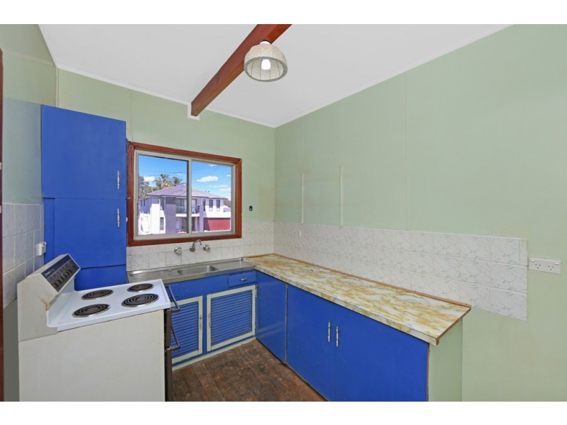 10 Nirringa Road, Summerland Point NSW 2259