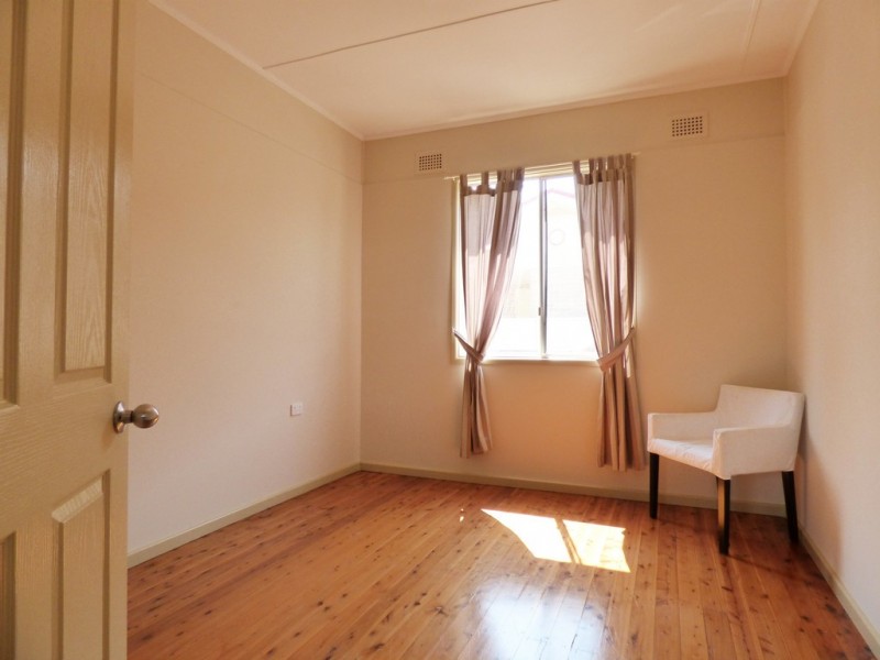 25 Canton Beach Road, Toukley NSW 2263