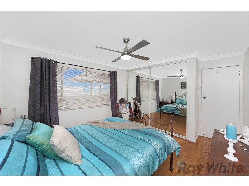 22 Sunrise Avenue, Budgewoi NSW 2262