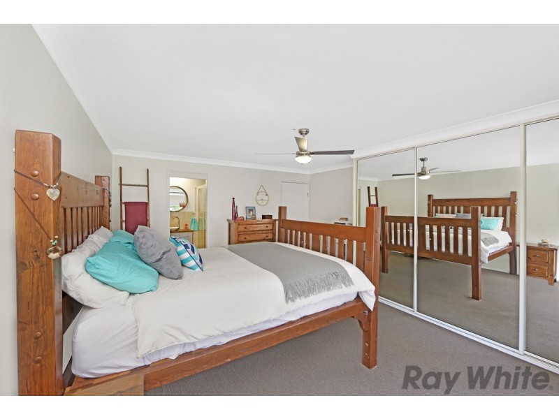 22 Sunrise Avenue, Budgewoi NSW 2262