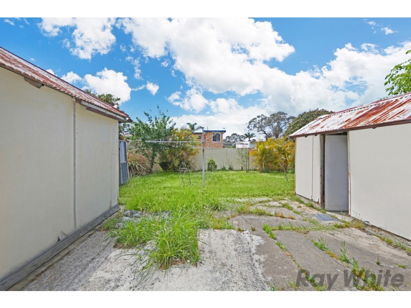 15 Dalnott Road, Gorokan NSW 2263