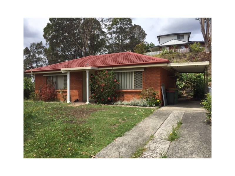 12 Scullin Place, Berkeley Vale NSW 2261