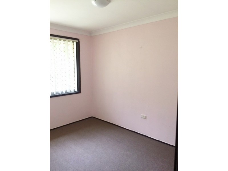 12 Scullin Place, Berkeley Vale NSW 2261