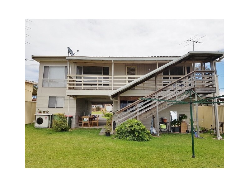 172 Winbin Crescent, Gwandalan NSW 2259