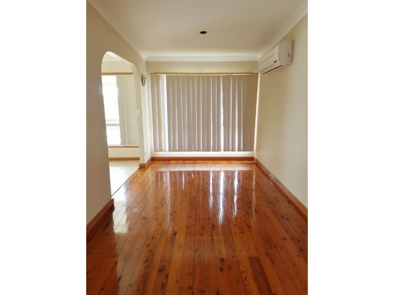 172 Winbin Crescent, Gwandalan NSW 2259