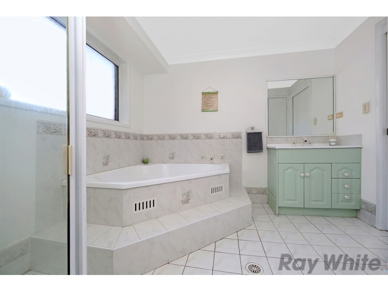 9 Kirrajong Place, San Remo NSW 2262