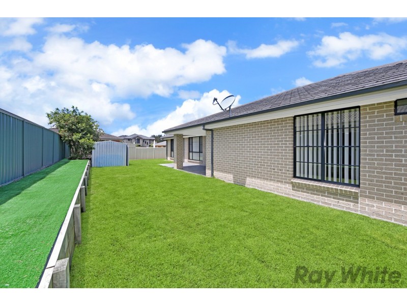 4 Kooringal Avenue, Woongarrah NSW 2259