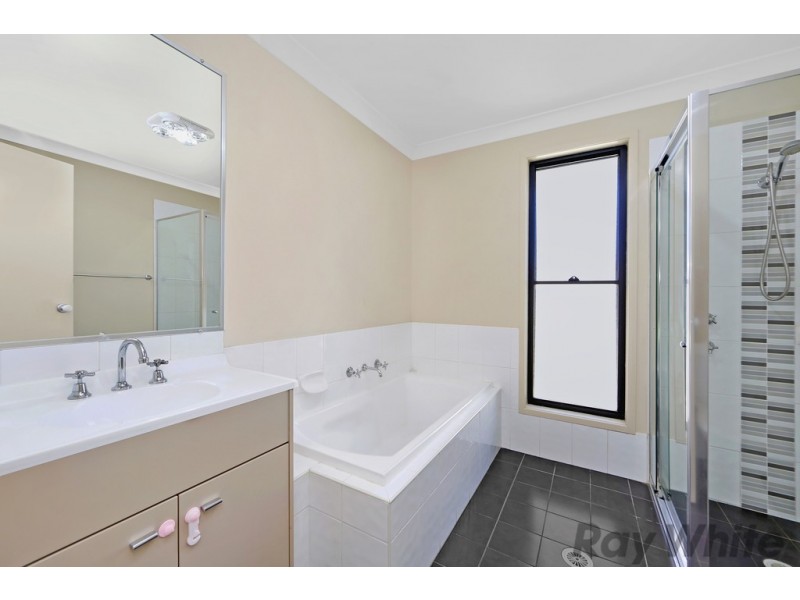4 Kooringal Avenue, Woongarrah NSW 2259