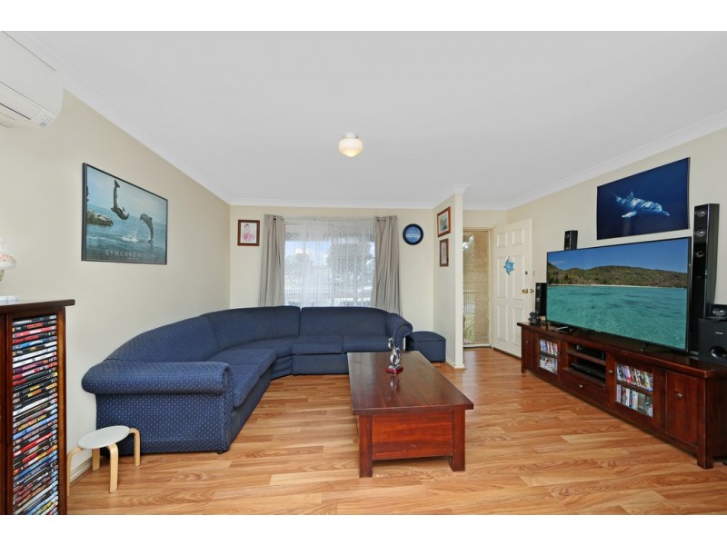 82 Scenic Circle, Budgewoi NSW 2262