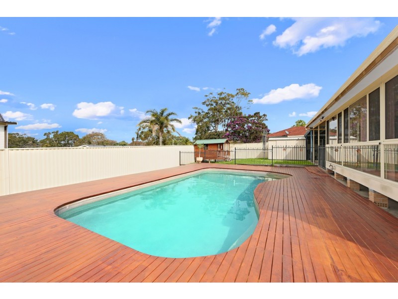 82 Scenic Circle, Budgewoi NSW 2262