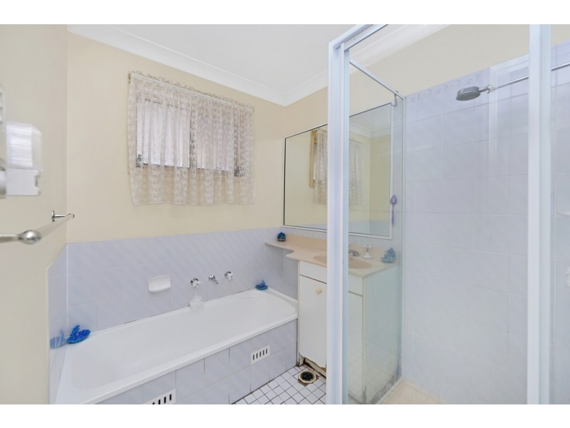 82 Scenic Circle, Budgewoi NSW 2262