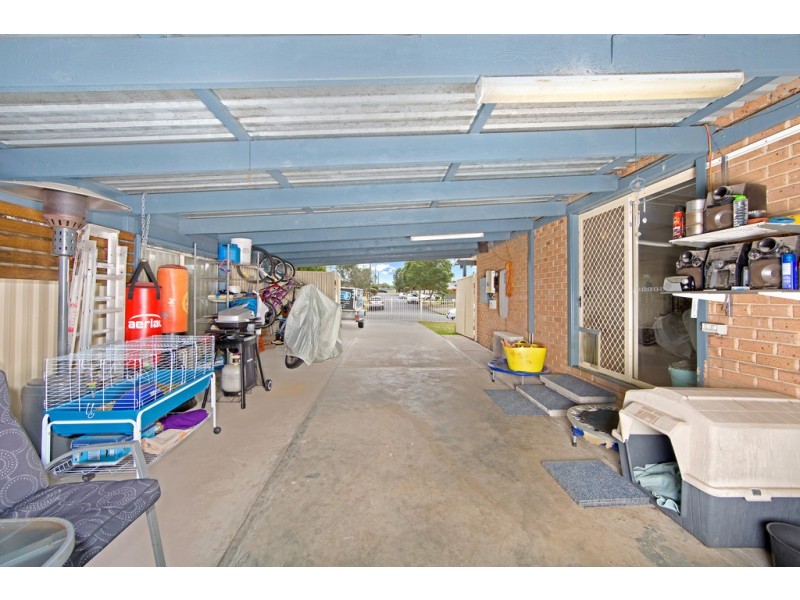 82 Scenic Circle, Budgewoi NSW 2262