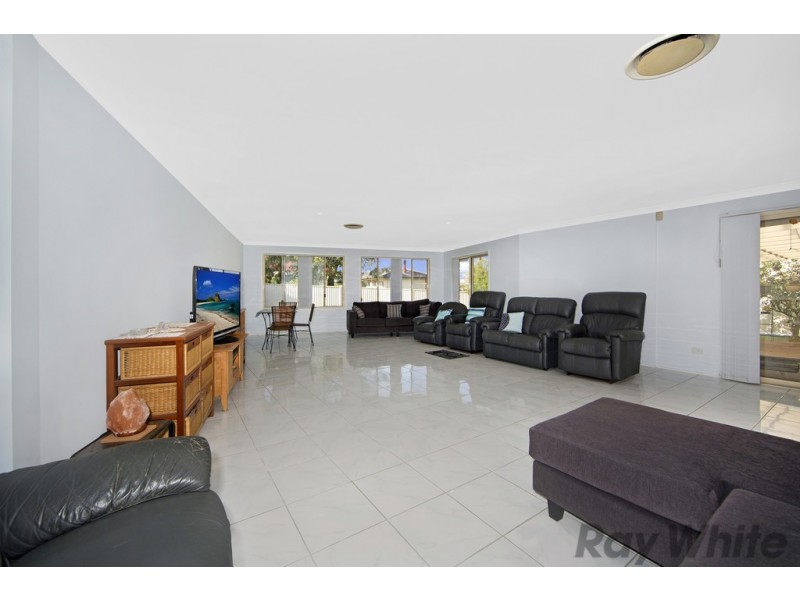 48 Scenic Circle, Budgewoi NSW 2262