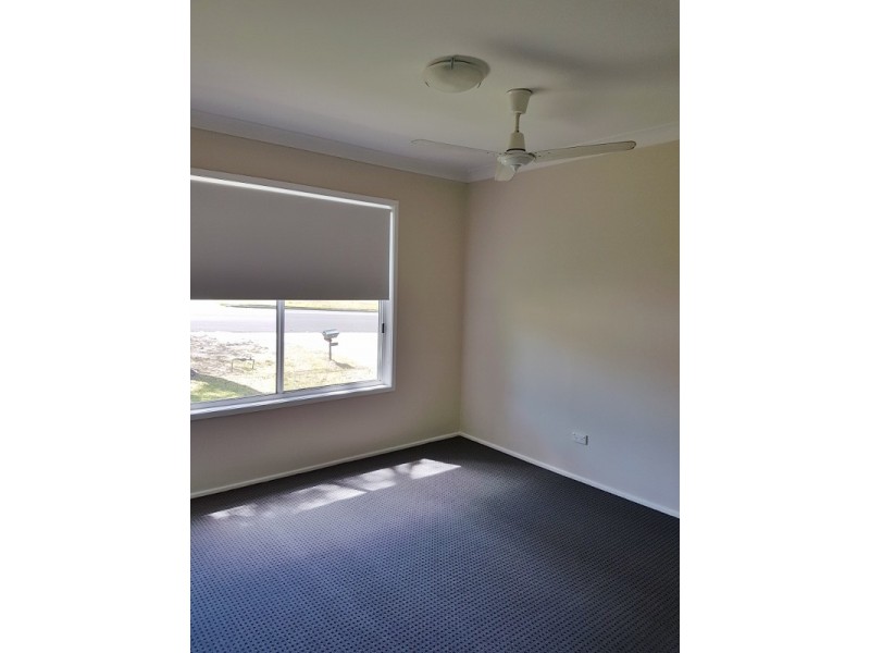 74 Minnamurra Road, Gorokan NSW 2263