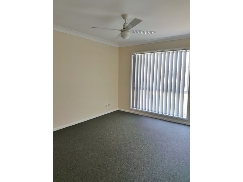 1/106 Elizabeth Bay Drive, Lake Munmorah NSW 2259