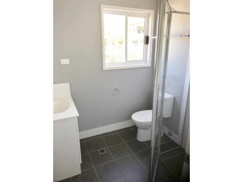 12A Delia Avenue, Budgewoi NSW 2262