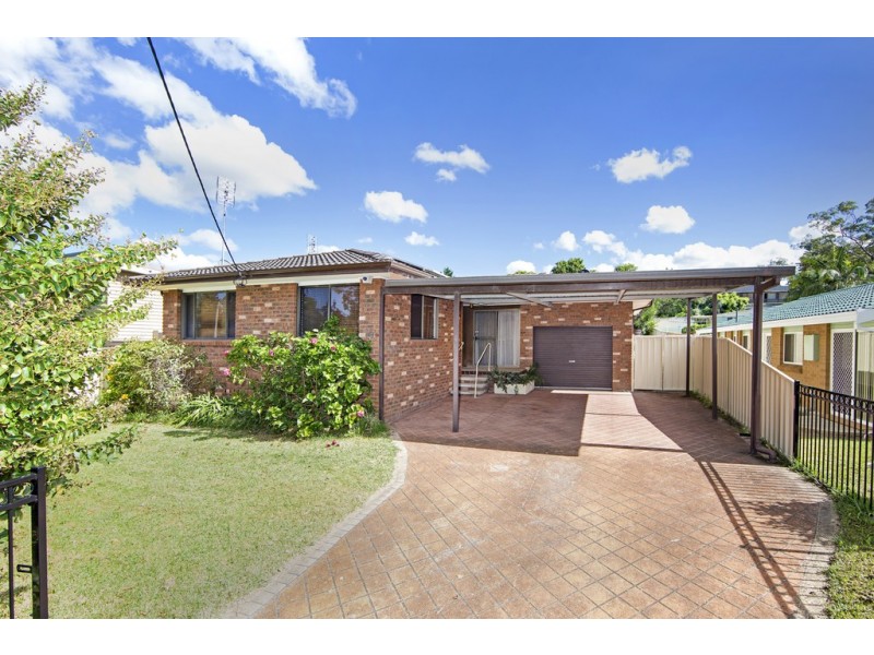 16 Delia Avenue, Budgewoi NSW 2262