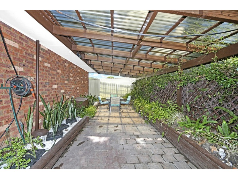 16 Delia Avenue, Budgewoi NSW 2262